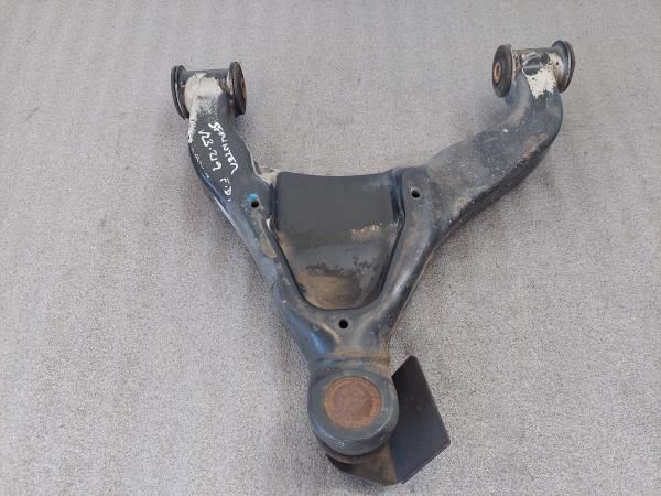 Braço de suspensão frente direito MERCEDES-BENZ Sprinter 4-t (904)