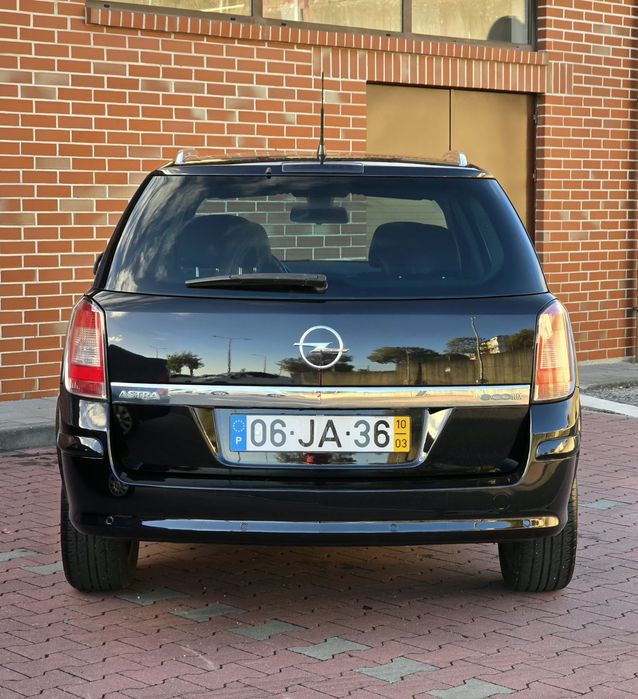 Opel Astra H Caravan 1.7 CDTI  |   COSMO — fotografia 4