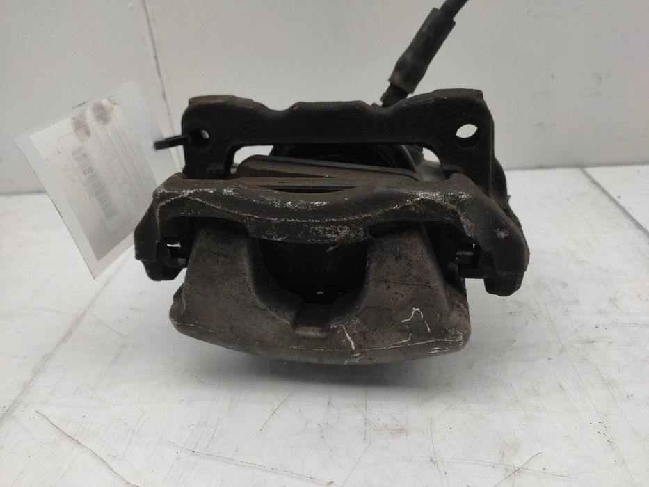 Pinça travão / maxila de travão frente esquerda MERCEDES-BENZ Classe C