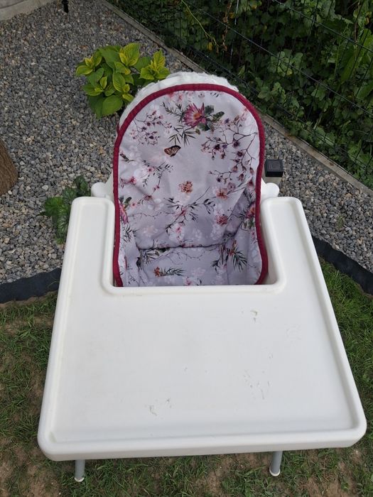 Krzesełko do karmienia  Ikea