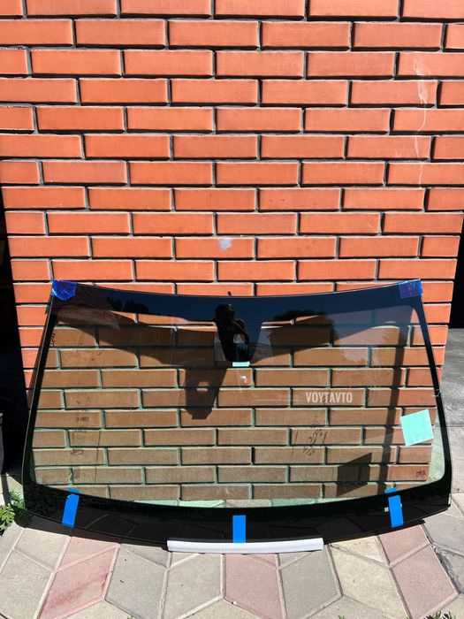 Автоскло Лобове Mercedes GLC Мерседес Лобовое GLE GLK GLA Заднє Луцьк