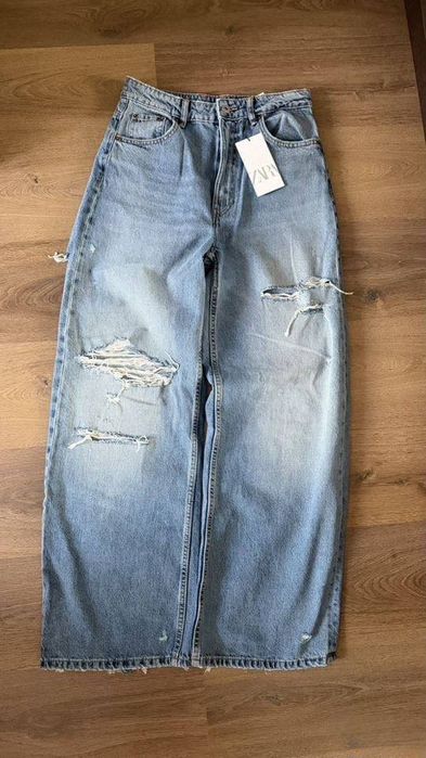 Джинсы Zara 36 новые зара рваные женские