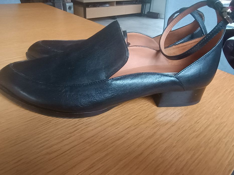 Skórzane włoskie buty