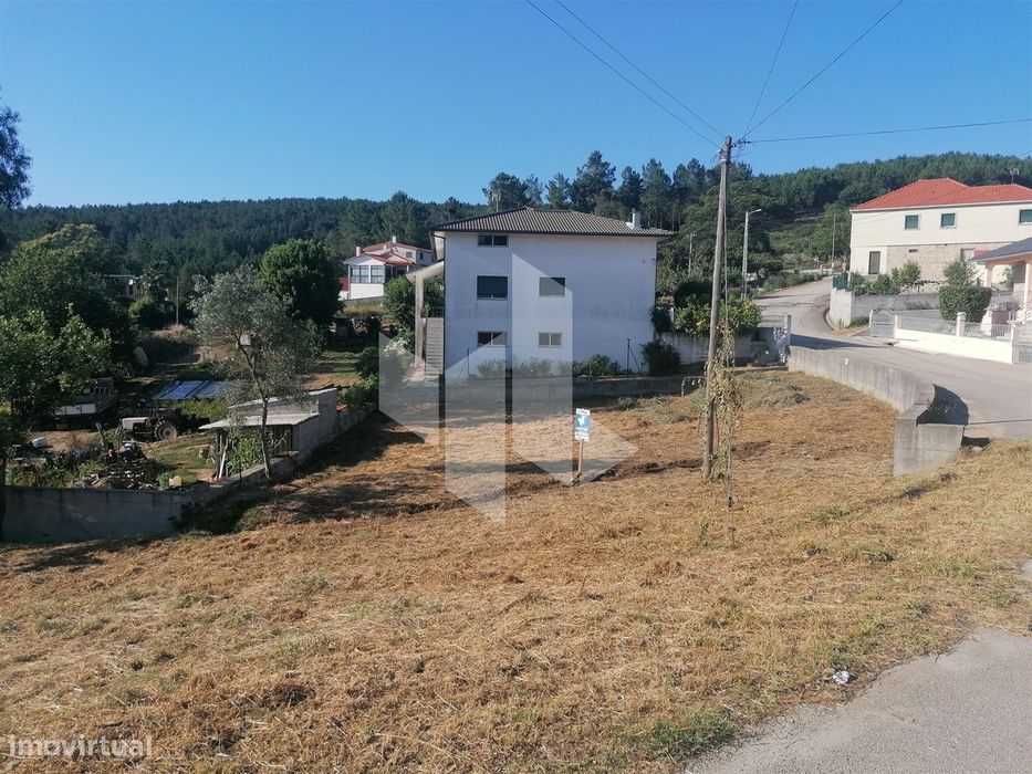 Terreno para Construção — Mundão, Viseu