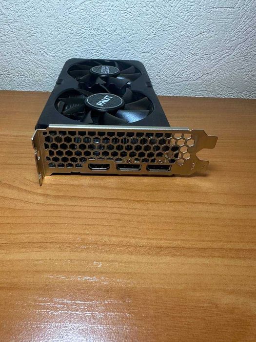 Відеокарта GTX 1650