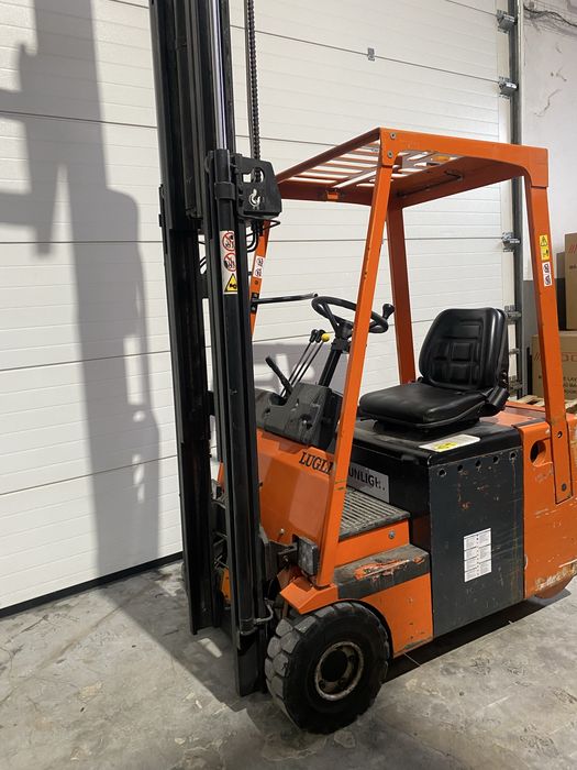 Empilhador eletrico 1300kg