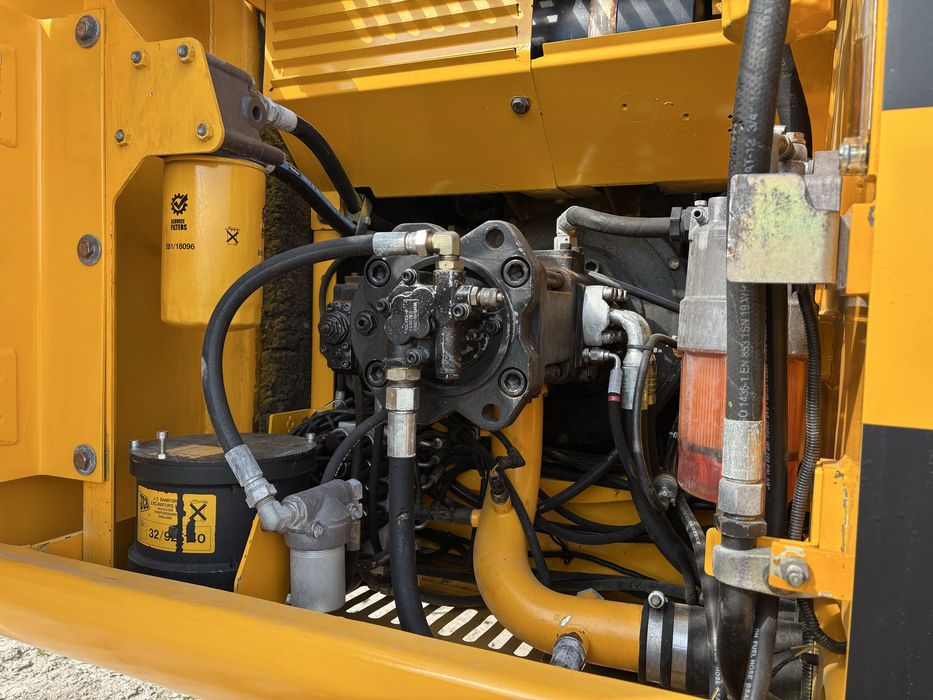 Екскаватор JCB js210 2012р.в.