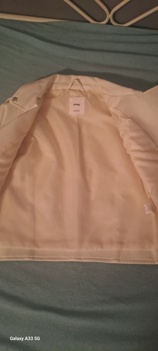 Kurtka firmy sin say