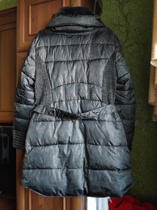 50-52 р.Куртка женская удлинённая