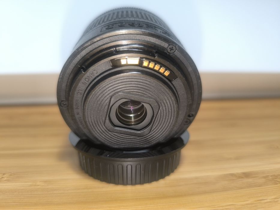 Canon EF-S 18-55mm f/4-5.6 IS STM