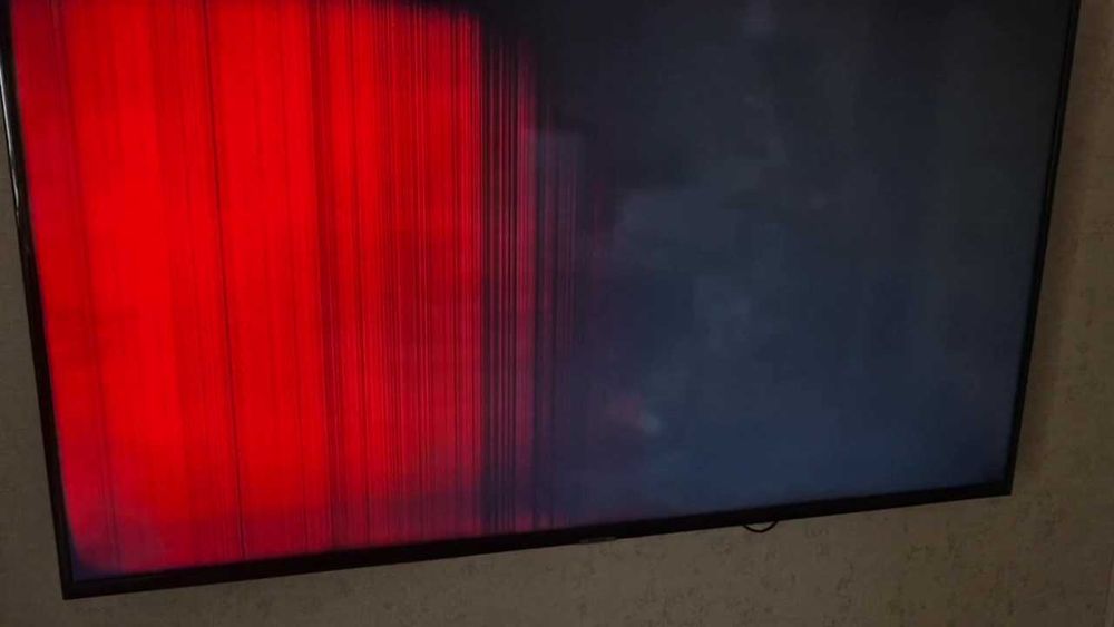 Телевізор Samsung UE50NU7002U на запчастини