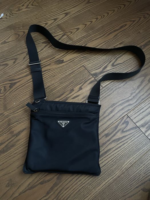 Сумка через плече prada