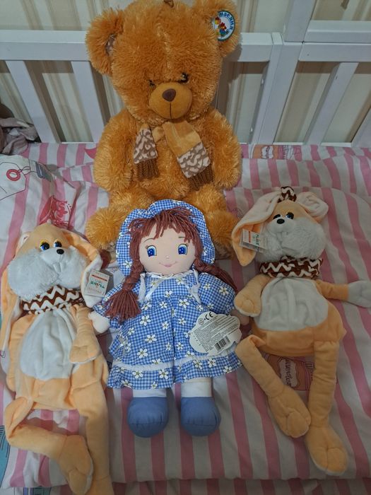 Нові іграшки, ведмедик музичний