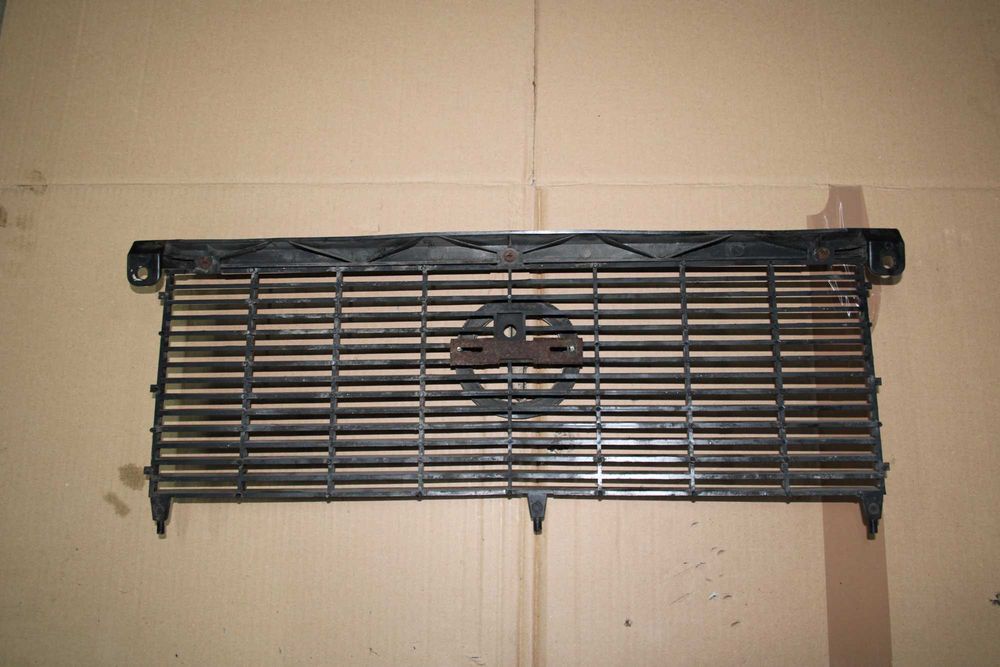 Fabrycznie NOWY Gril Grill Atrapa Przód Przednia FIAT FSO 125P