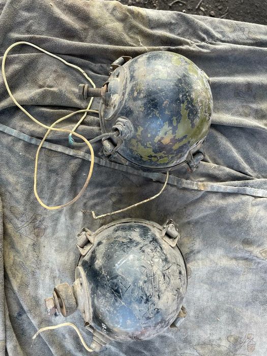 Фари БТР оригінал