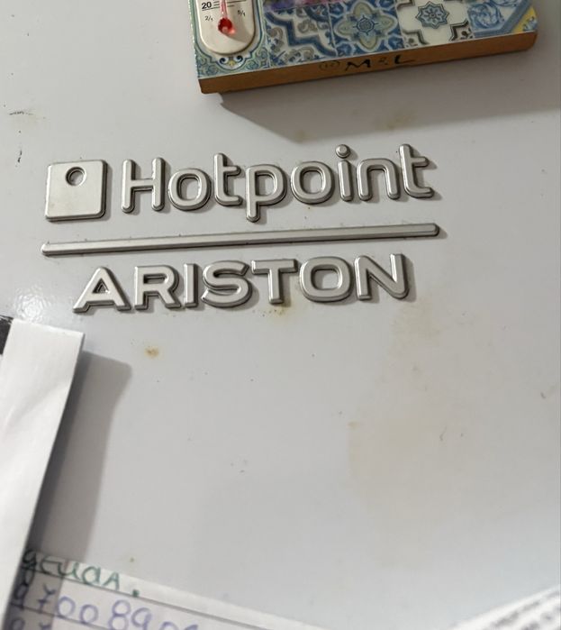 Eletrodomésticos- máquina  da loiça e combinado frigorífico