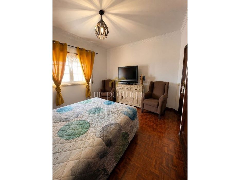 Excelente Apartamento T3 no Centro de Mafra com Parqueamento e Arre...
