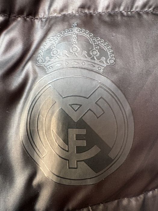 Adidas Real Madrid kurtka puchowa M