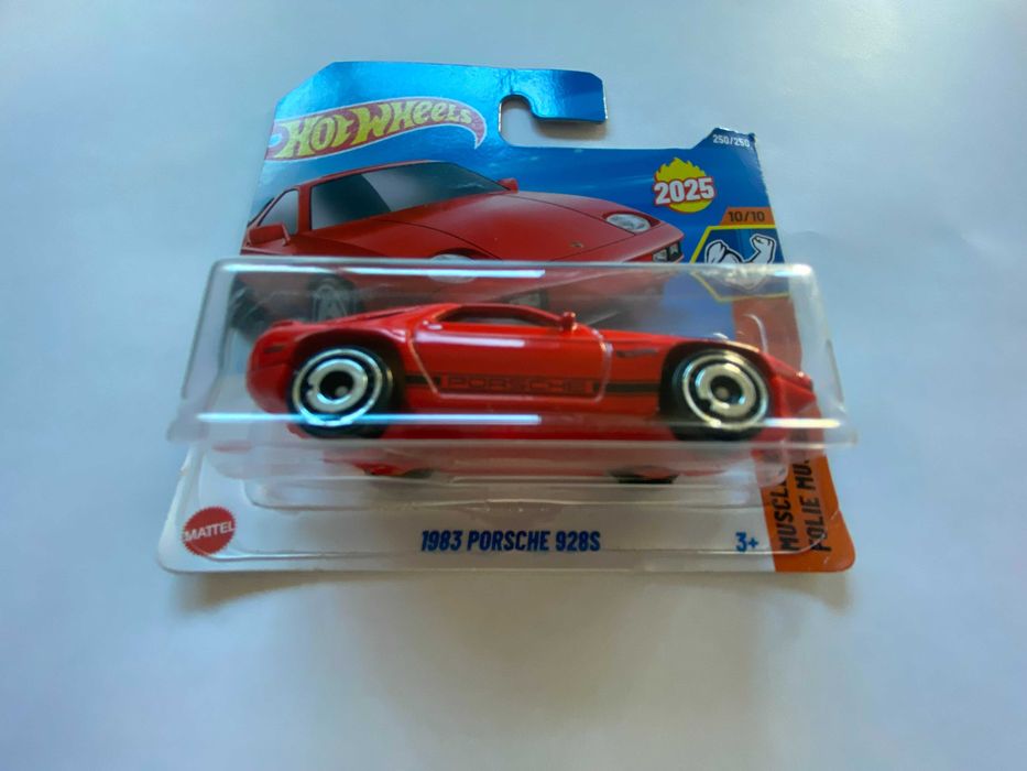Hot wheels 1983 Porsche 928S