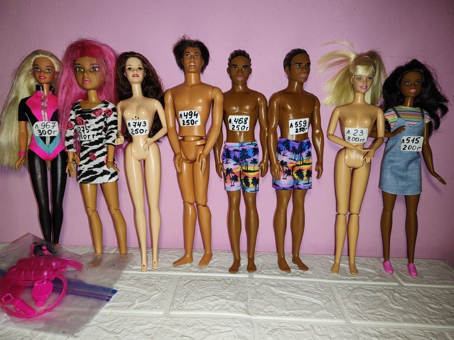 Барбі  оригінал модель холідейка Holiday мател  + нові в коробках