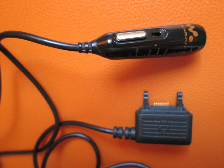 Гарнитура переходник Sony Ericsson Walkman РАБОЧ для наушников 3,5 мм