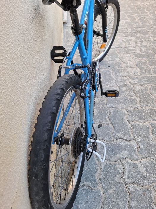 Bicicleta Infantil Btwin 20” – Decathlon Com mudanças, pronta a rolar