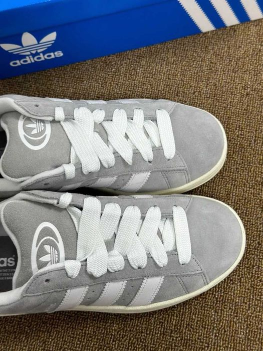 adidas original CAMPUS 00s R.42