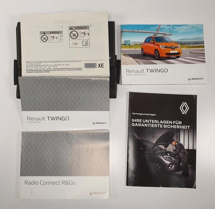 INSTRUKCJA OBSŁUGI + ETUI RENAULT TWINGO III