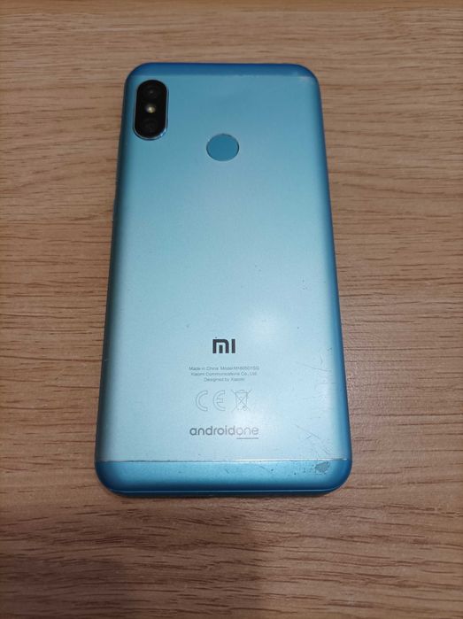 Смартфон Xiaomi Mi A2 Lite