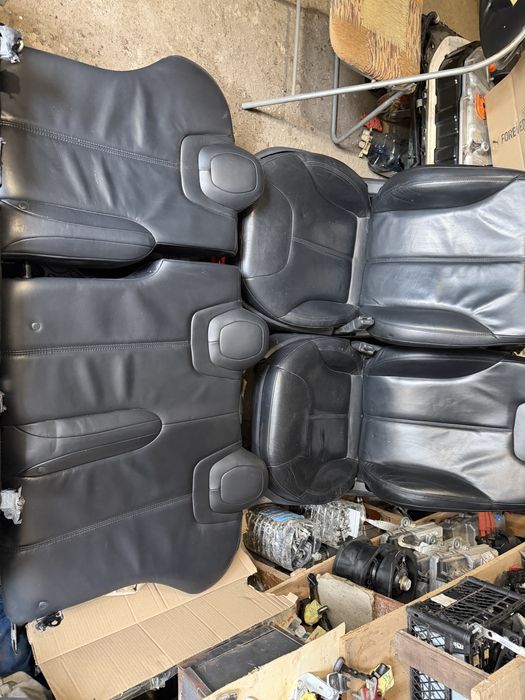 Салон Tesla model S