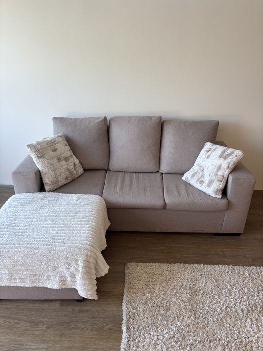 Sofa com chaise longue bege/ castanho