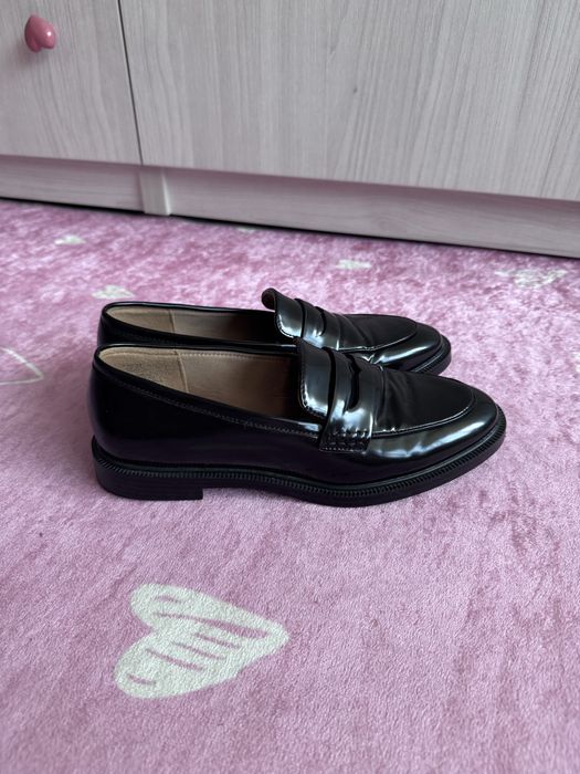 Лофери H&M лакові 38 розміру