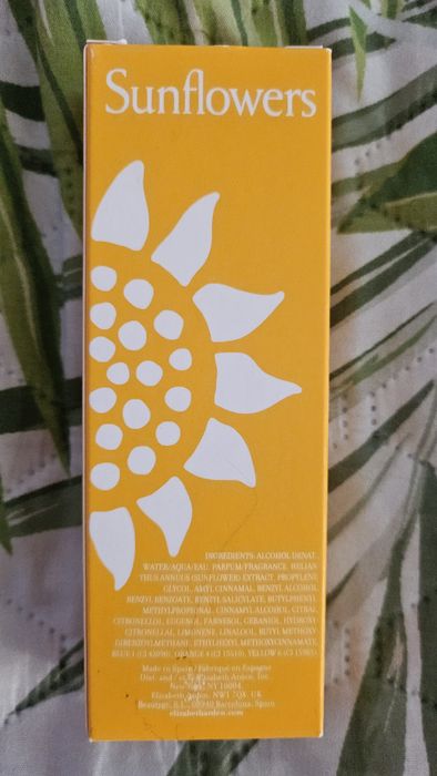 Elizabeth Arden sunflowers