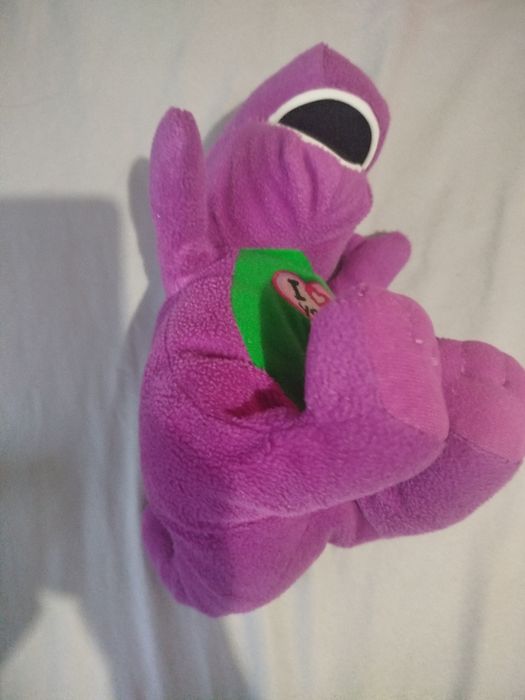 Hipopotam fioletowy grający