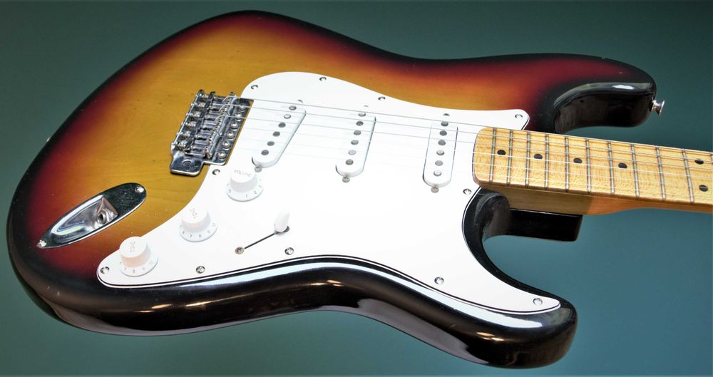 Stratocaster GRECO SE 450 super sound 1977