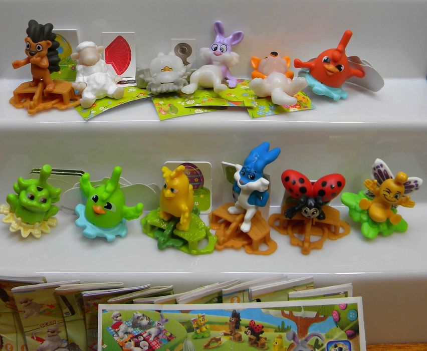 kinder niespodzianki - wielkanoc 2025 kompl.