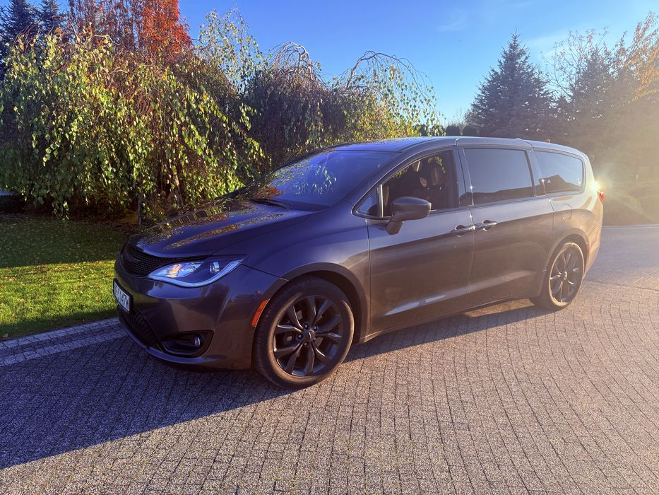 Pacifica S B+G Świetny stan Zamiana Mercedes GLC