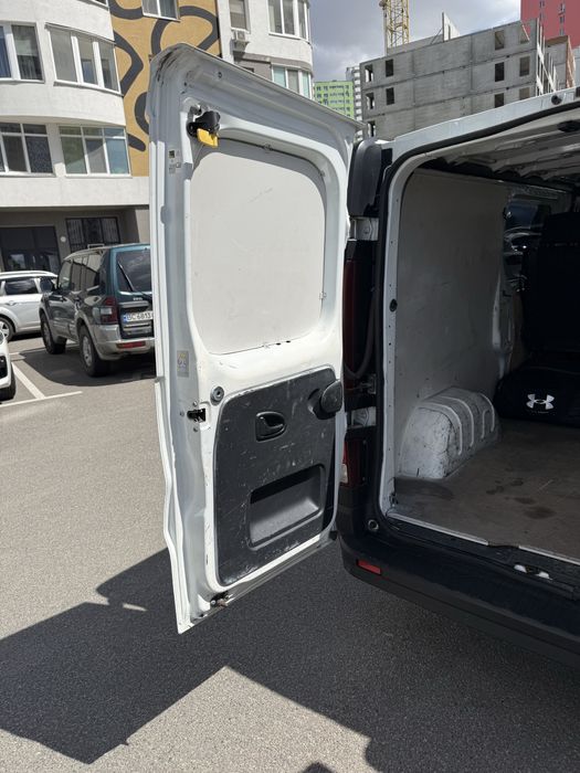 Opel Vivaro 2017р., 1,6сdti, груз-пас, довга база