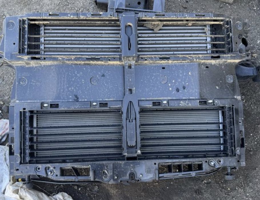 Ламели, жалюзи радиатора Ford escape 2020+