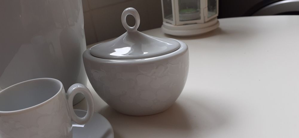 Conjunto de café 12 chávenas Broadway Relevo Flores Vis