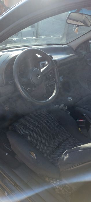 Carro de andar  diariamente  , e económico — photo 3