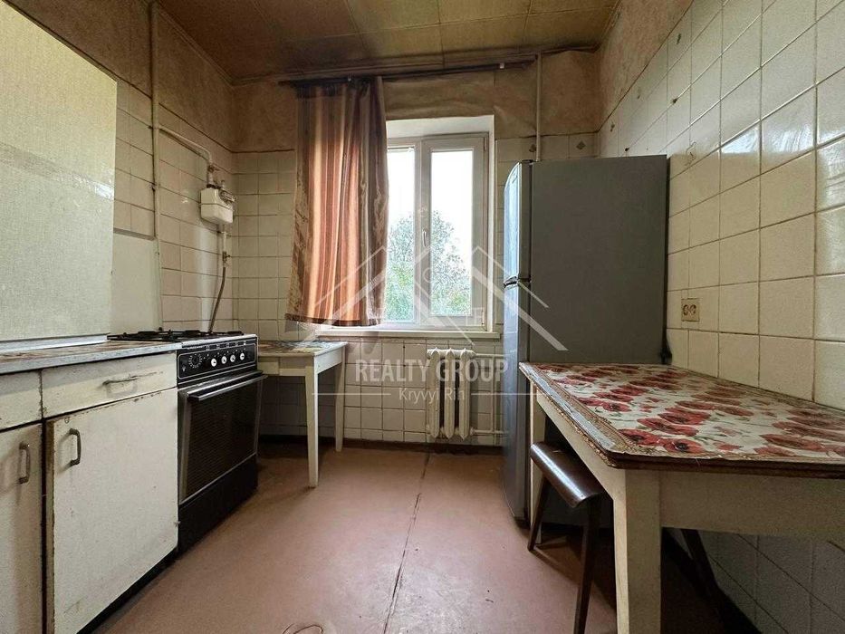 Продаж 2к квартири в ЦМ районі (Карнаватка)