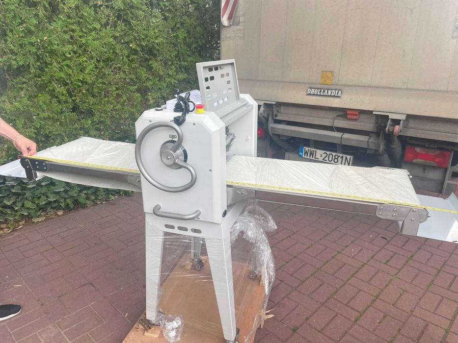 wałkowarka / wałkownica / walcarka do ciasta MaXBaker CLX400