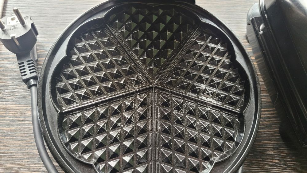 Gofrownica Silvercrest regulowana temperatura