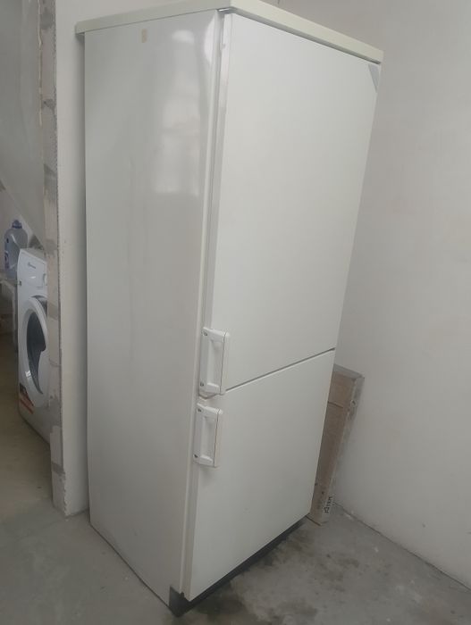 Срочно Продам холодильник