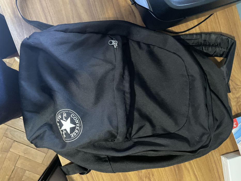 Mochila All Star Converse[ COMO NOVA]