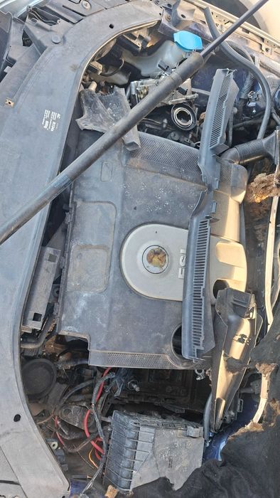 Części Passat B6 Kombi Klapa Drzwi Maska