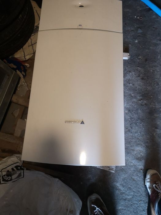 Piec gazowy dwufunkcyjny Junkers ZWR-18 7KE Cerastar Comfot