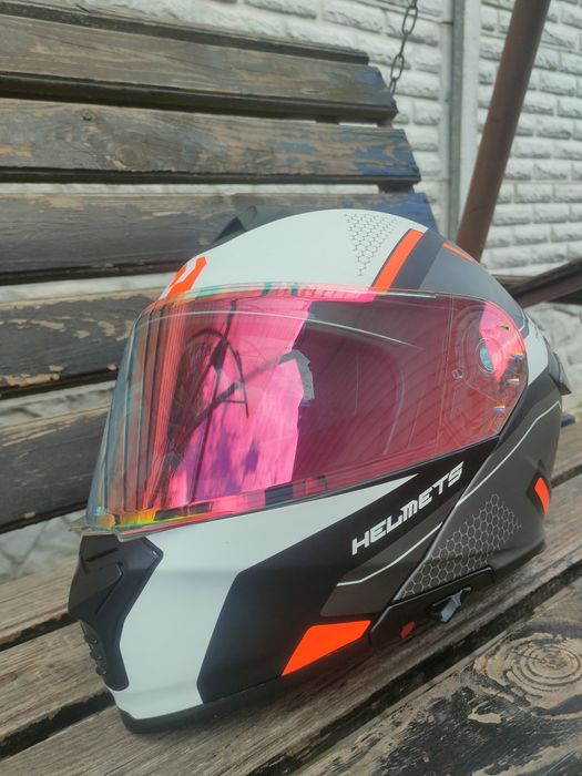 Шлем uchoose helmets