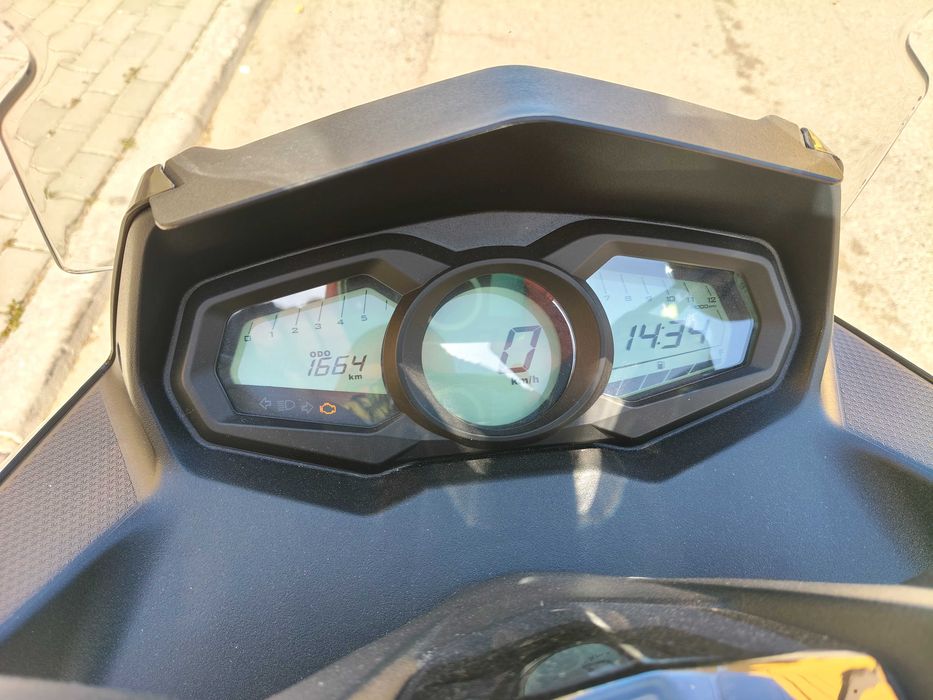 Moto/Scooter Kymko Dink R125